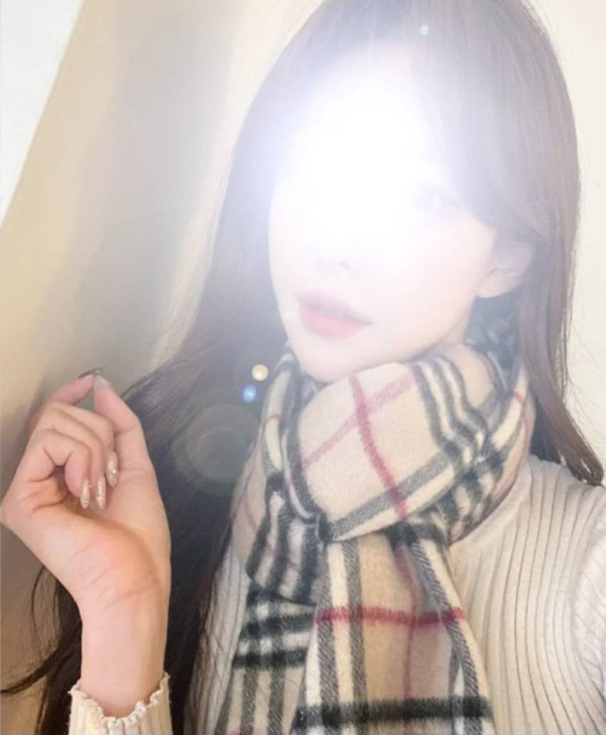 エスコート女性の紹介写真